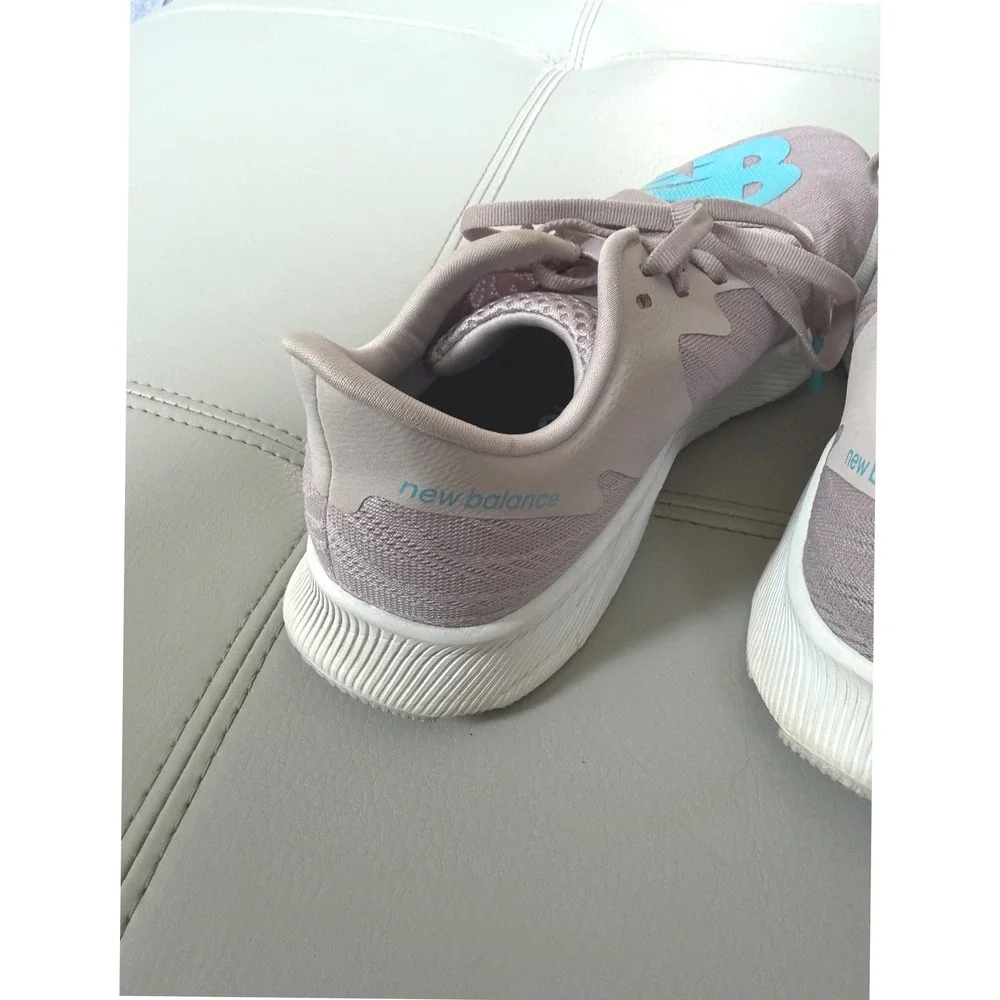 New Balance FuelCell Prism Women 9 Lavender Good Stability Running WFCPZCR